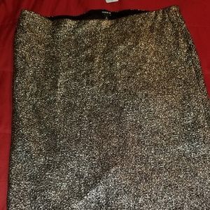 Silver sequence like skirt